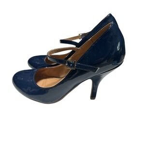 Journee Collection Round Toe Strap Navy Heels